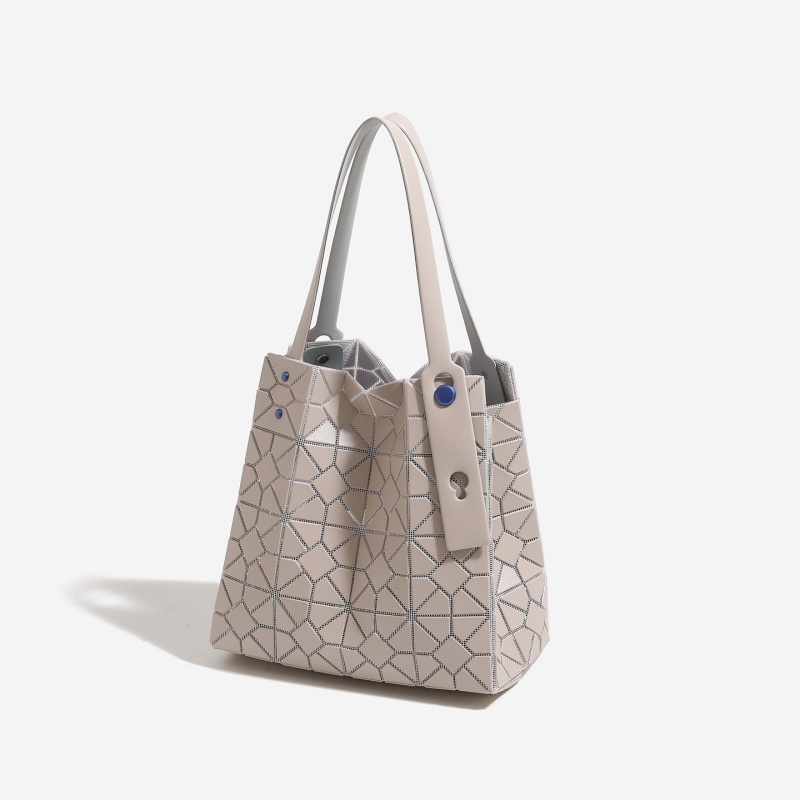 Borsa Tote Geometrica con Diam - Women Bags 2026 Trends recensione e prezzo